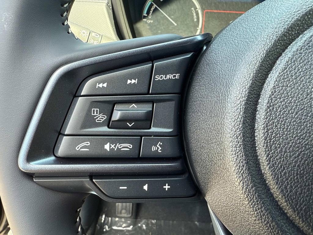 New 2025 Subaru Forester Limited w/ Popular Package image 31