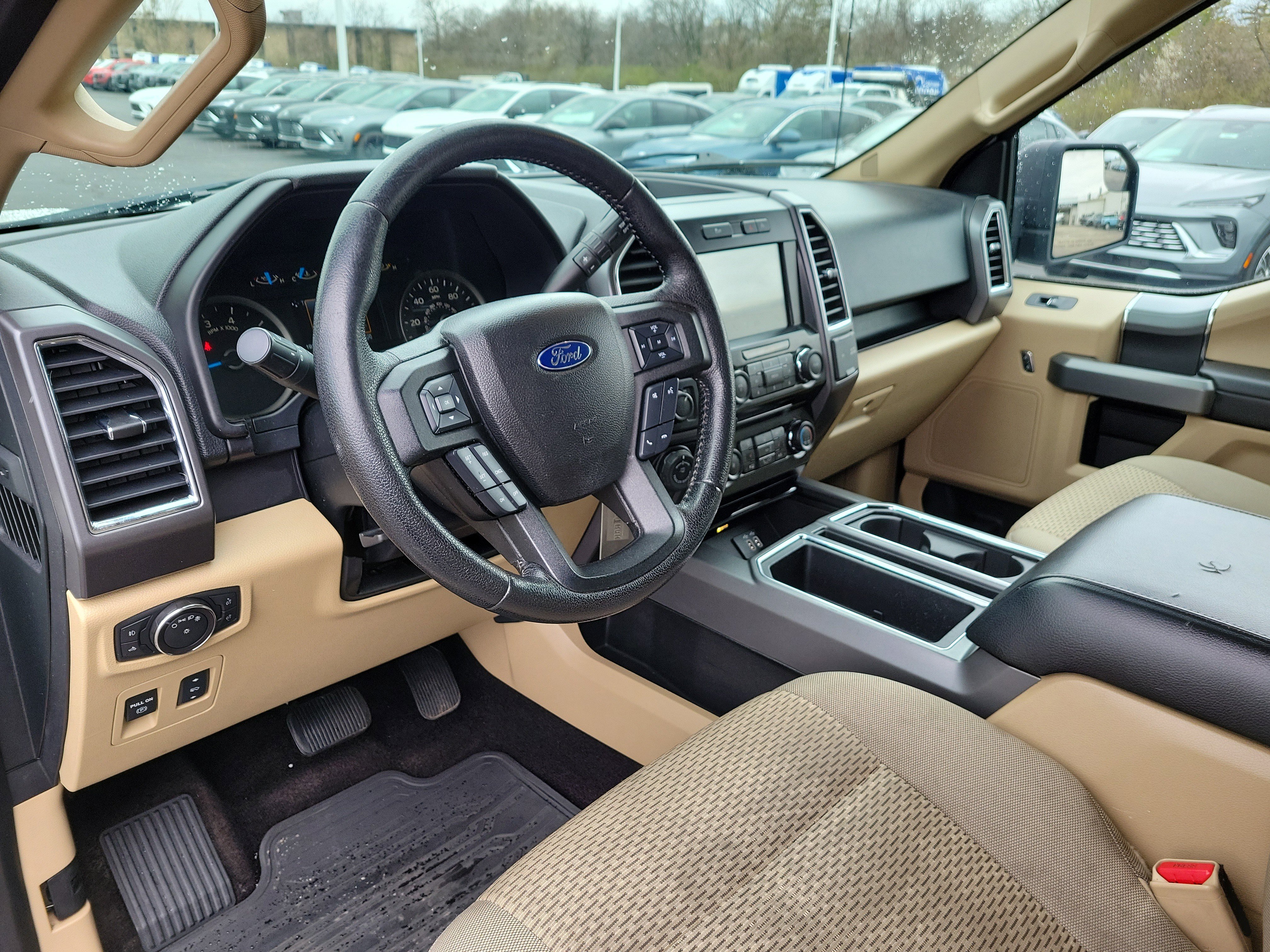 Used 2016 Ford F150 XLT w/ Equipment Group 302A Luxury image 18