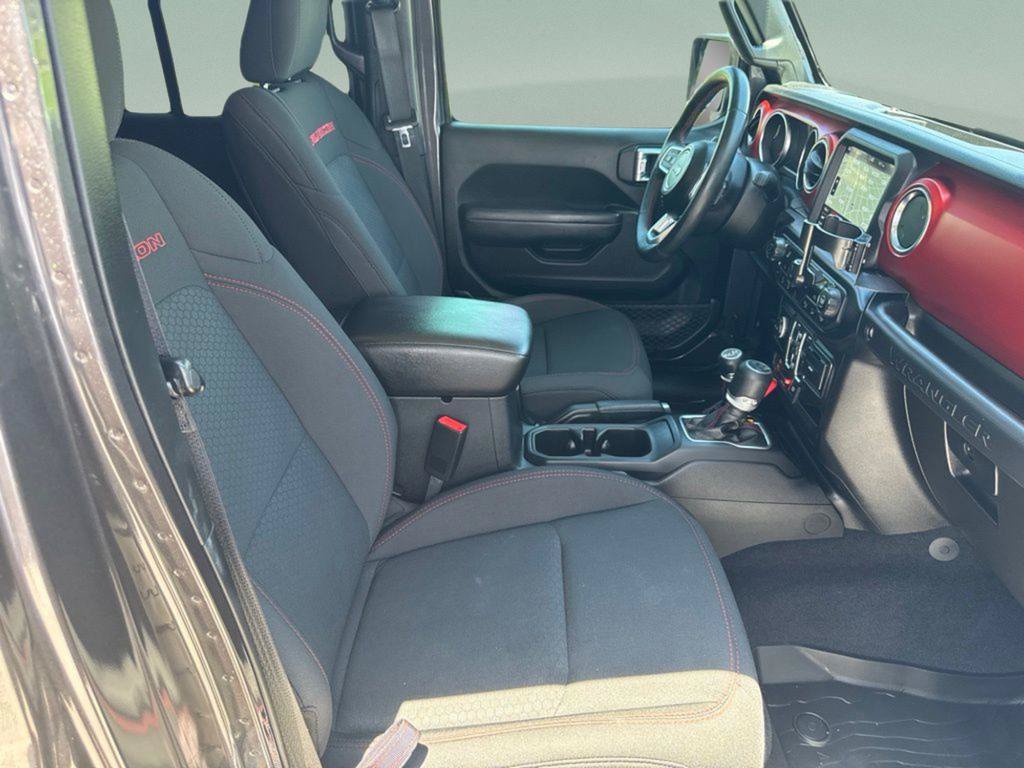 Used 2019 Jeep Wrangler Unlimited Rubicon AWD/4WD image 28
