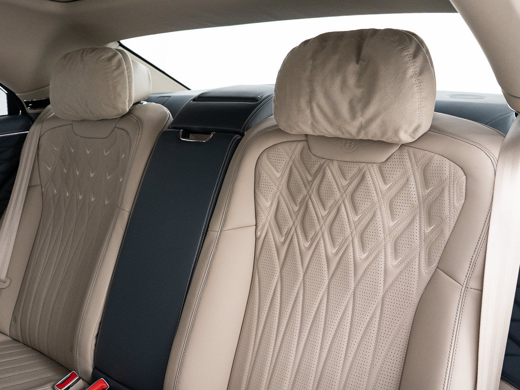 Certified 2026 Bentley Flying Spur Azure AWD/4WD image 21