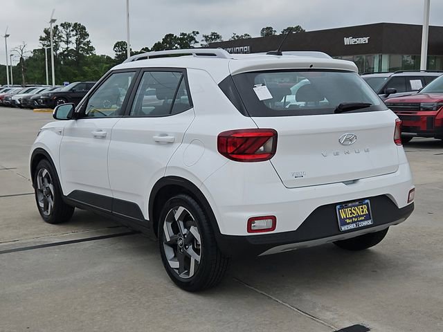 Used 2023 Hyundai Venue SEL image 10