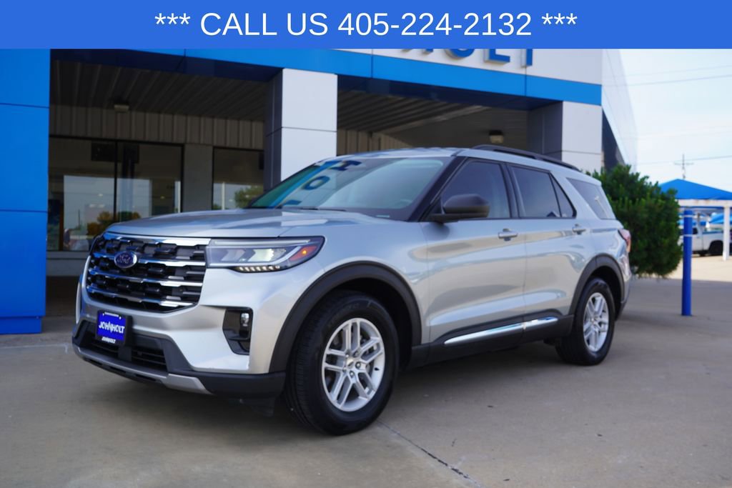 Used 2025 Ford Explorer Active w/ Active Comfort Package