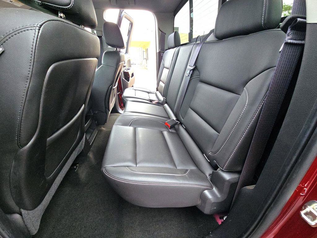 Used 2015 GMC Sierra 1500 SLT w/ SLT Preferred Package image 10