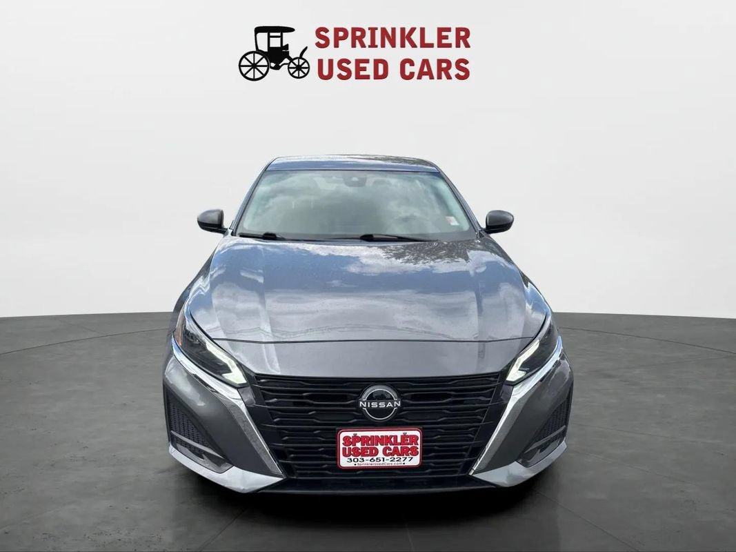 Used 2024 Nissan Altima 2.5 S FWD image 2