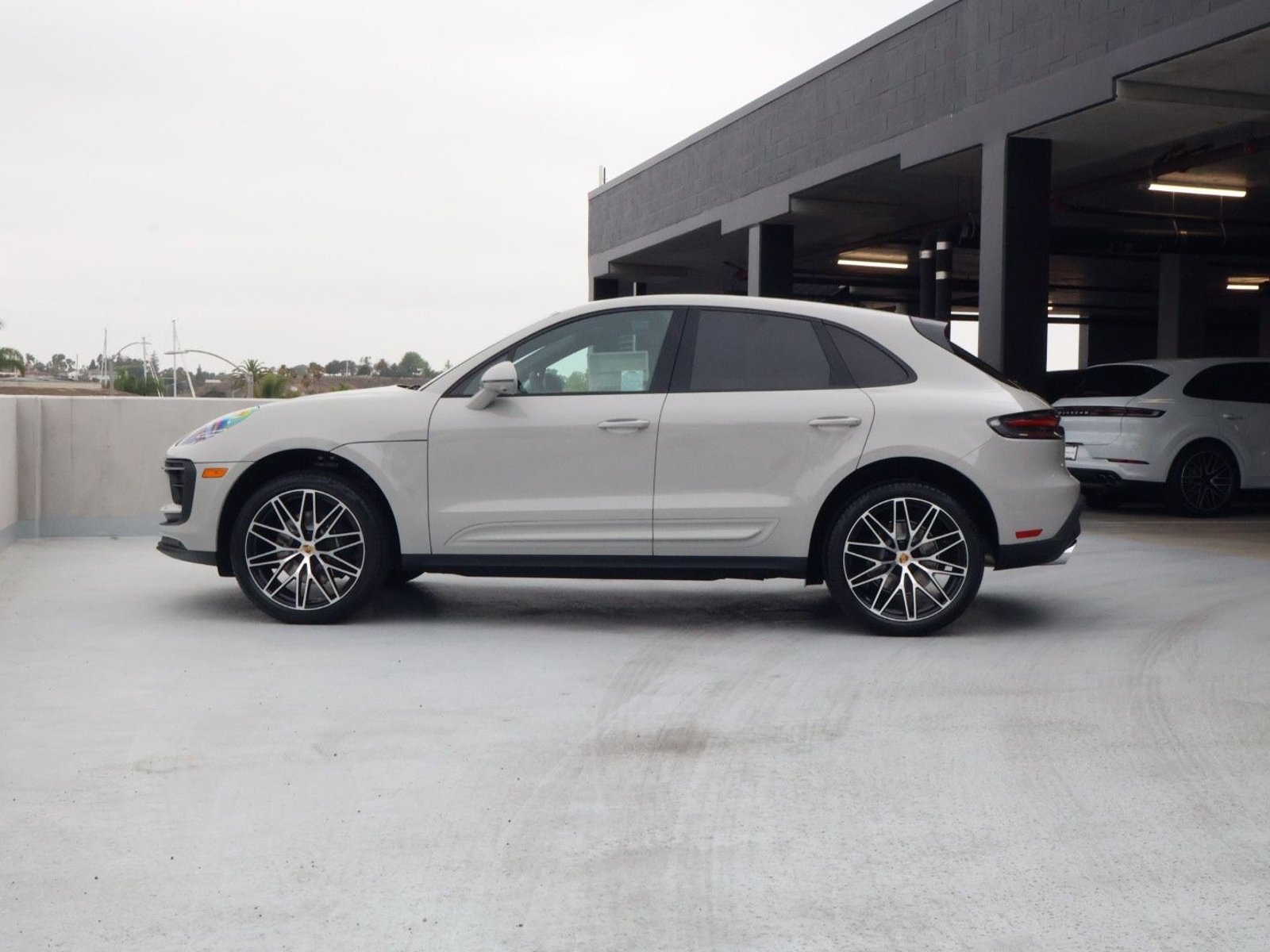 New 2026 Porsche Macan AWD/4WD image 2