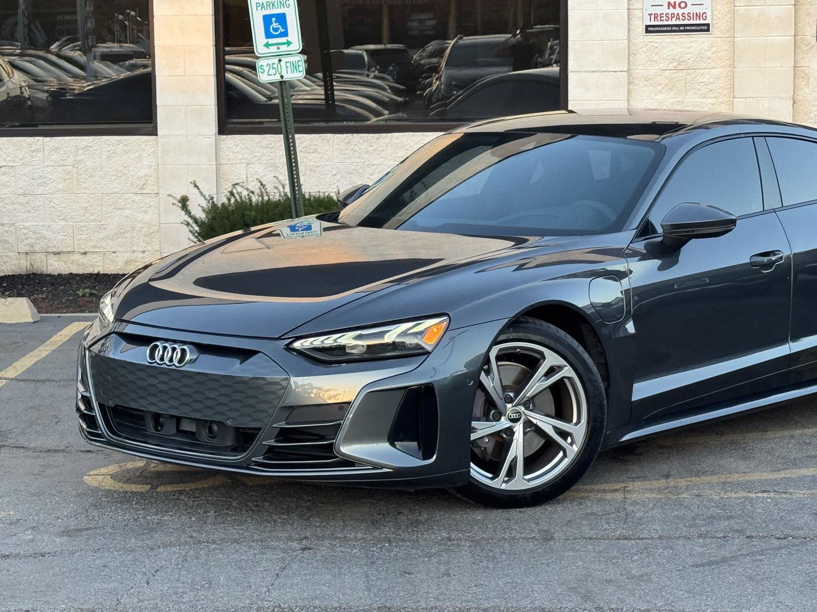 Used 2023 Audi e-tron GT Prestige w/ Prestige Package AWD/4WD image 4