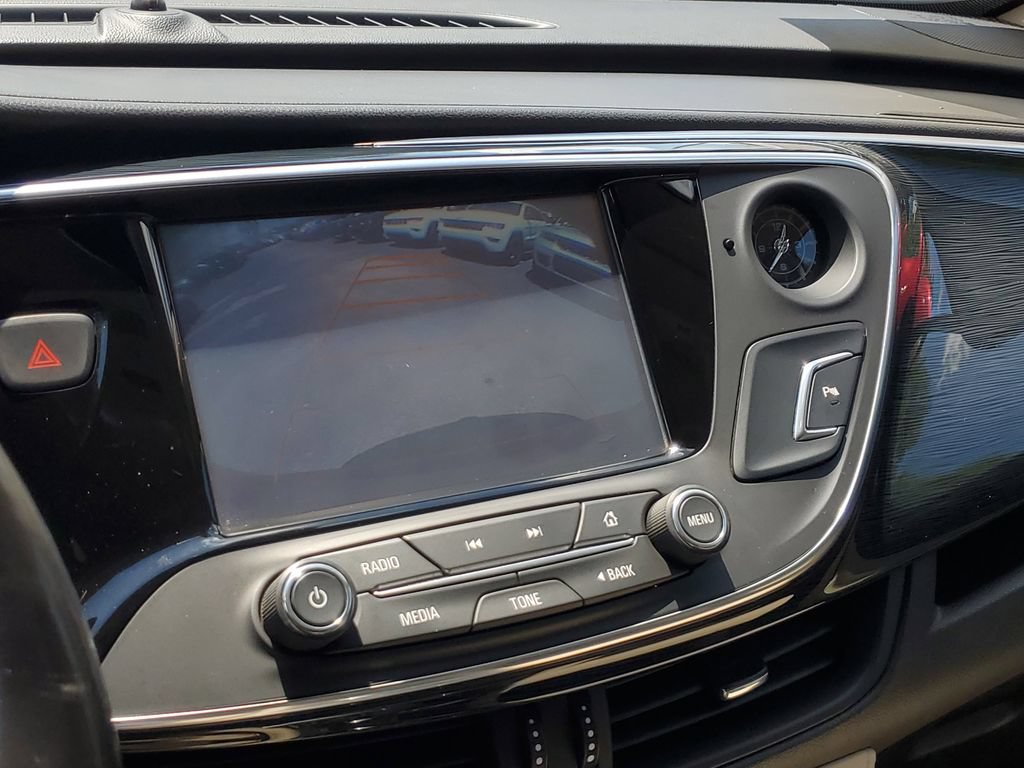 Used 2017 Buick Envision Essence FWD image 27