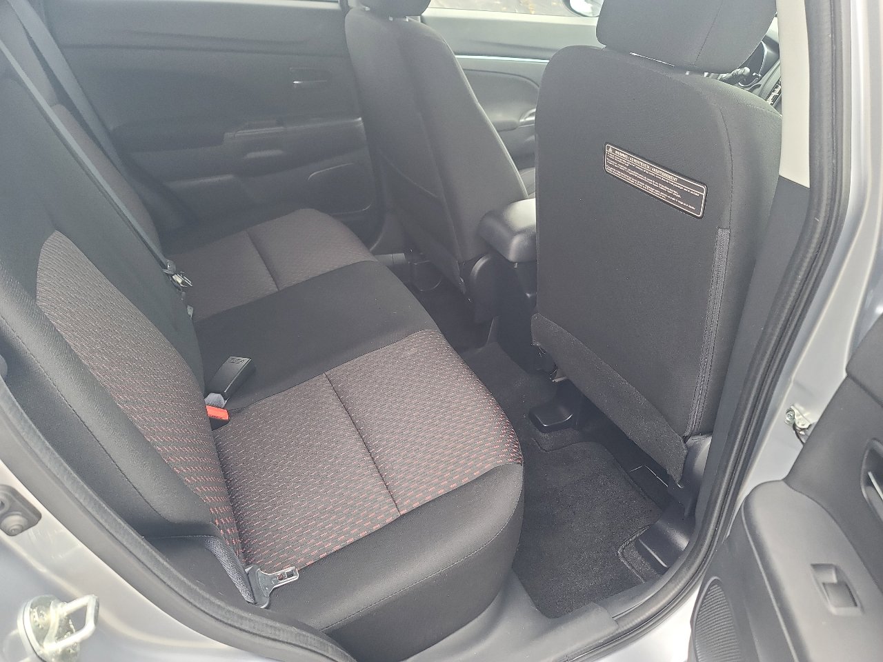 Used 2017 Mitsubishi Outlander Sport LE image 13