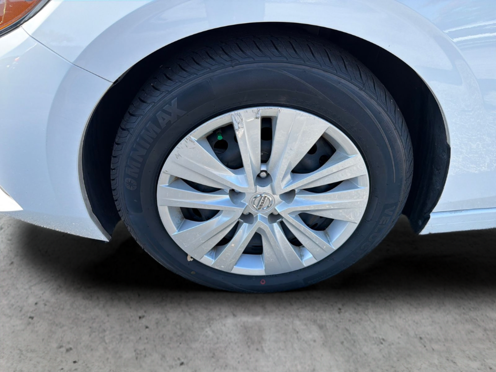Certified 2023 Nissan Sentra S FWD image 33