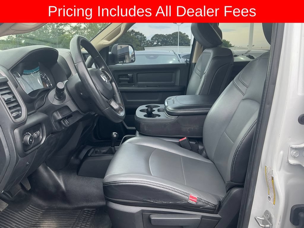 Used 2020 RAM 2500 Tradesman w/ Chrome Appearance Group AWD/4WD image 8