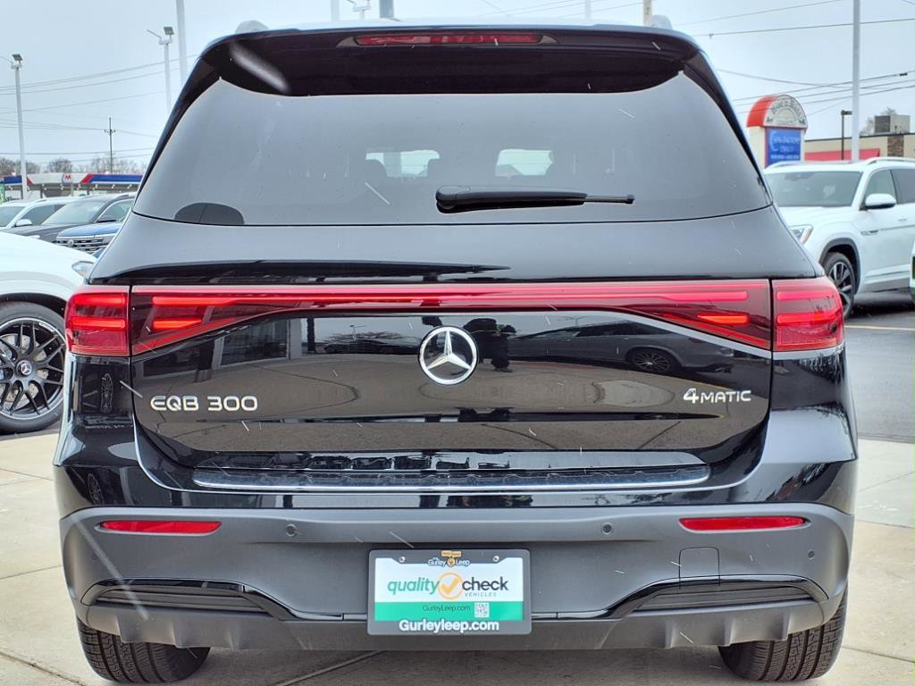 New 2024 Mercedes-Benz EQB 300 4MATIC image 9