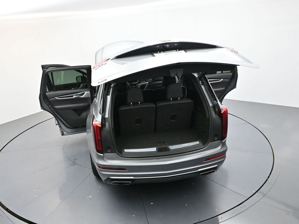 Used 2023 Cadillac XT6 Premium Luxury image 51