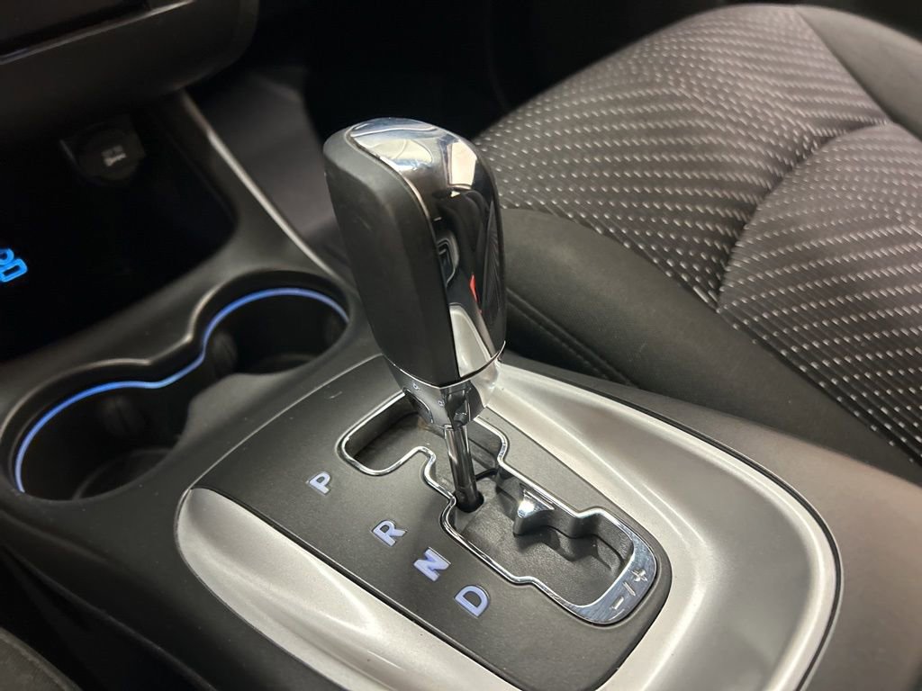 Used 2020 Dodge Journey SE w/ Blacktop Package FWD image 25