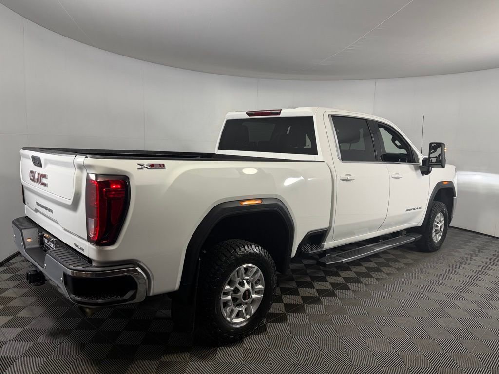 Used 2023 GMC Sierra 2500 SLE w/ SLE Value Package; image 7