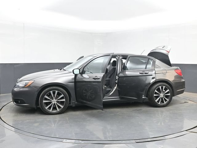 Used 2014 Chrysler 200 Touring w/ 200 S Group FWD image 49