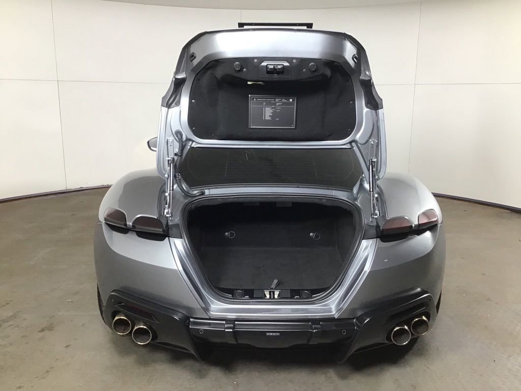 Used 2022 Ferrari Roma image 17