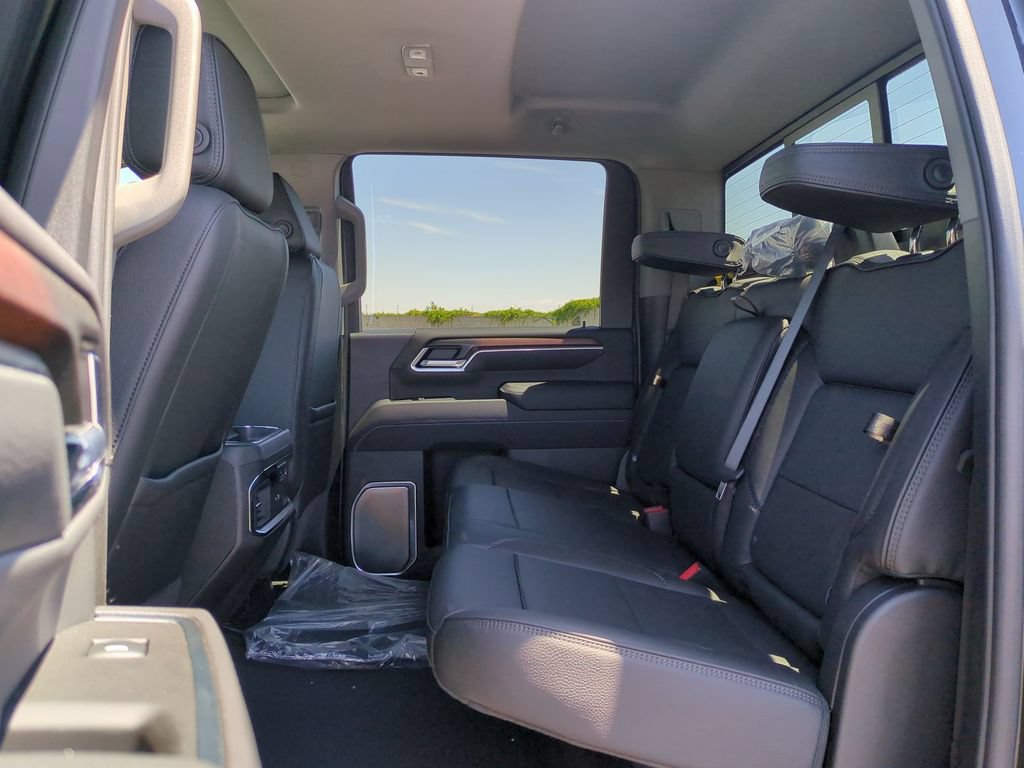 New 2026 GMC Sierra 2500 Denali w/ Denali Reserve Package AWD/4WD image 26