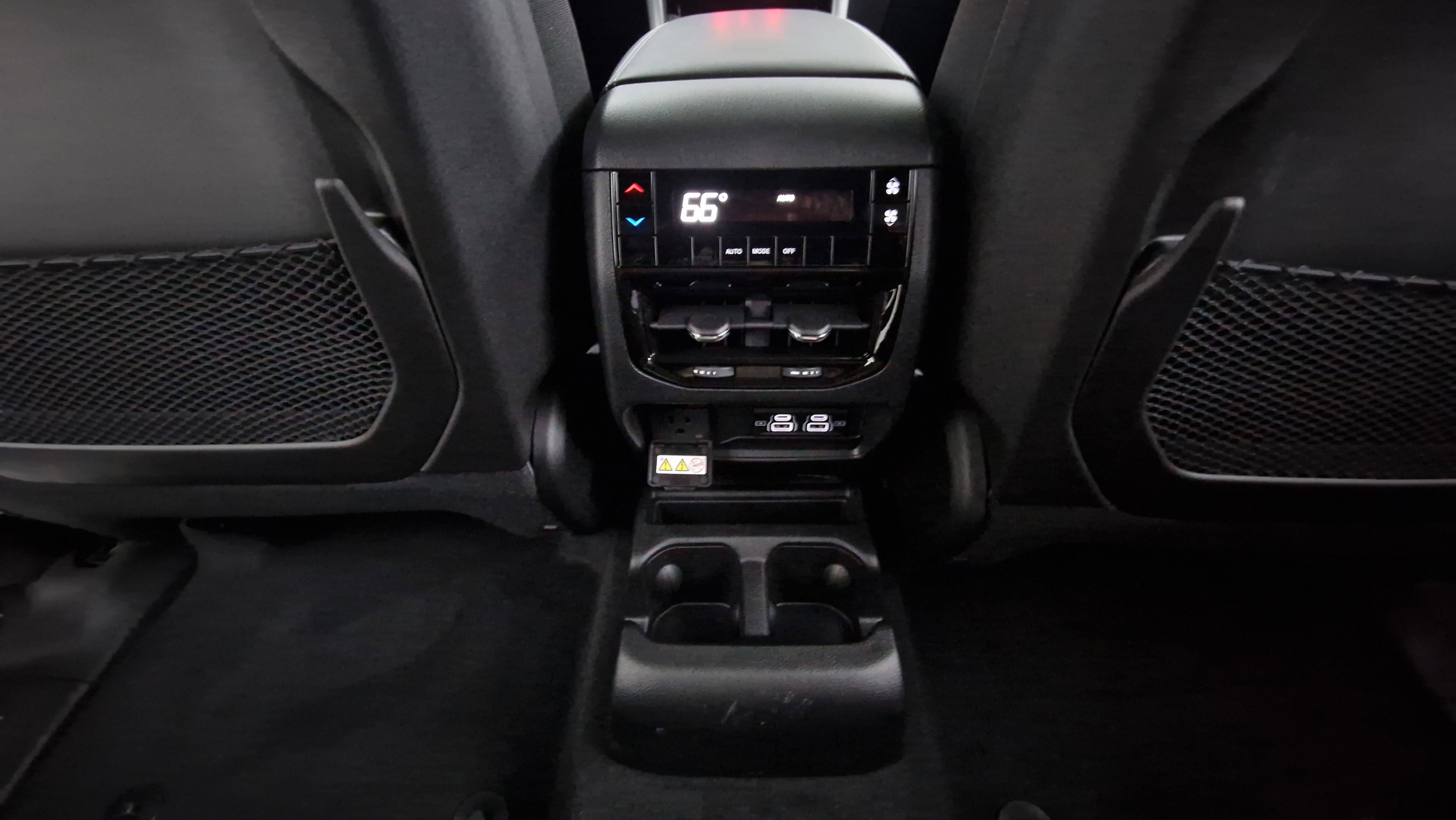 New 2025 Jeep Grand Cherokee L Altitude image 22