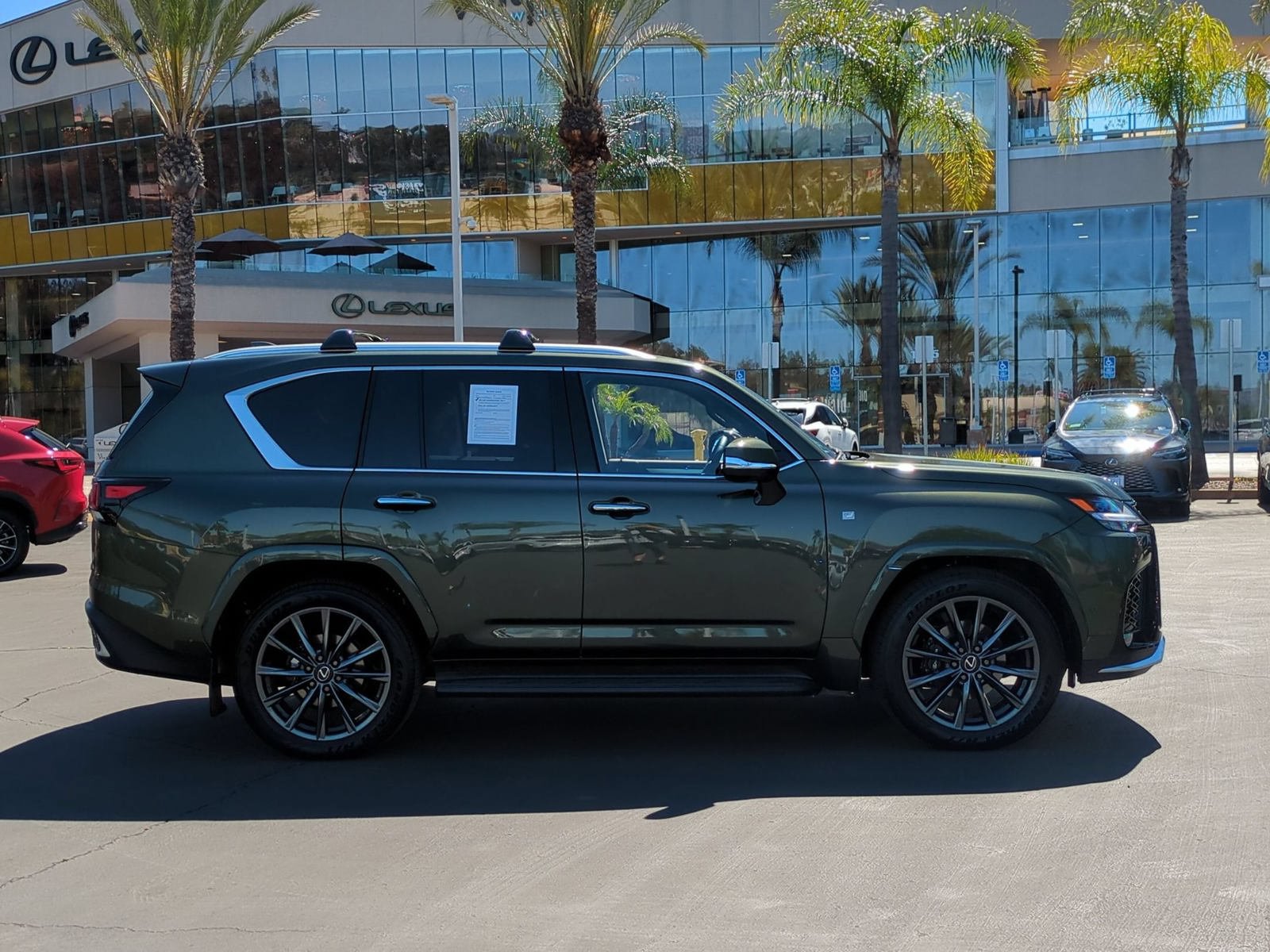 New 2026 Lexus LX 700h F Sport AWD/4WD image 4
