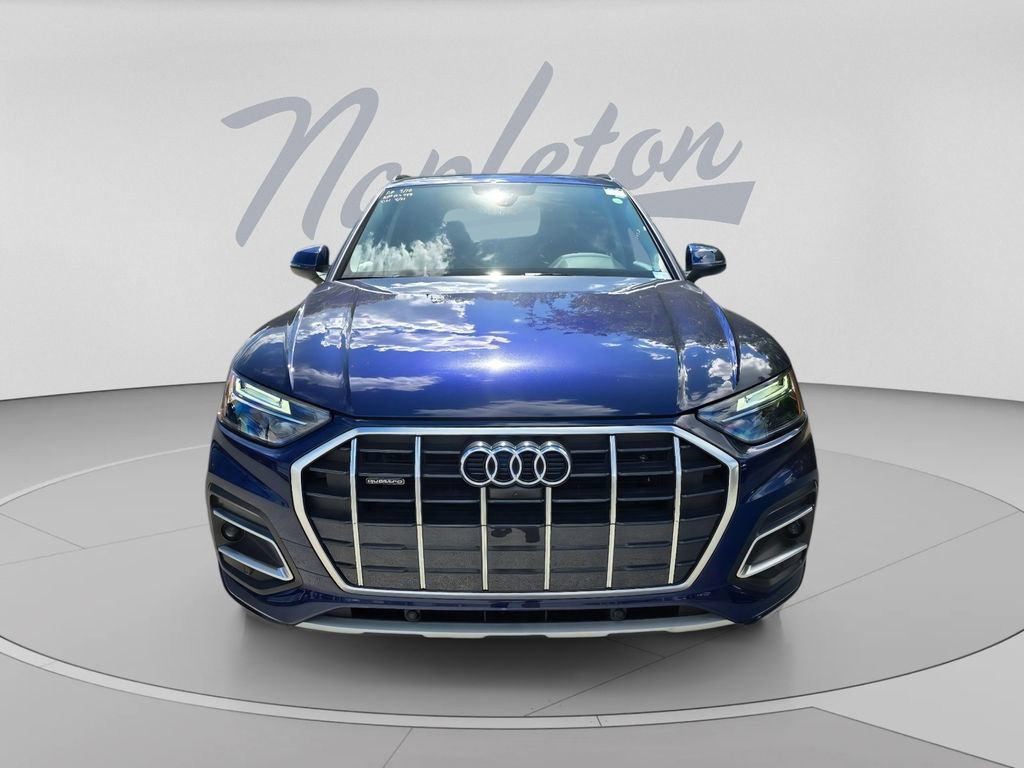 Used 2023 Audi Q5 2.0T Premium Plus w/ Premium Plus Package AWD/4WD image 2