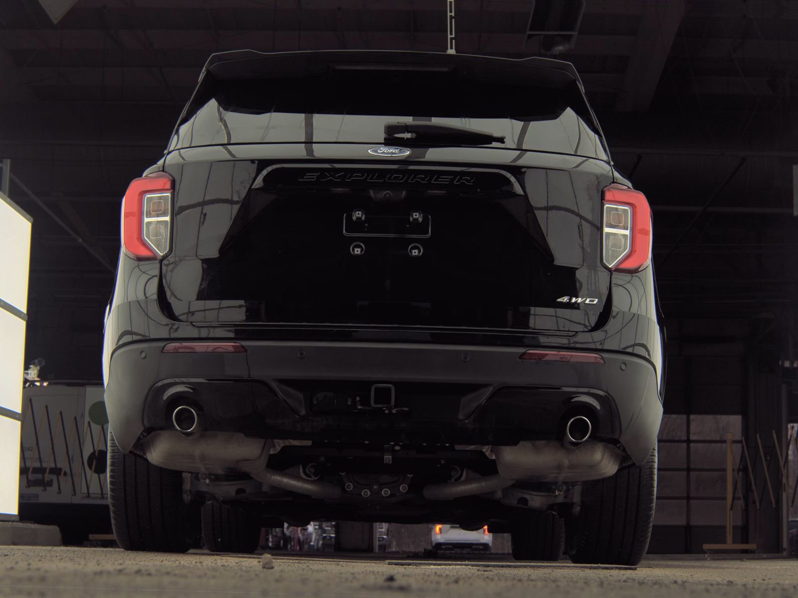 Used 2024 Ford Explorer ST-Line w/ Class IV Trailer Tow Package image 9