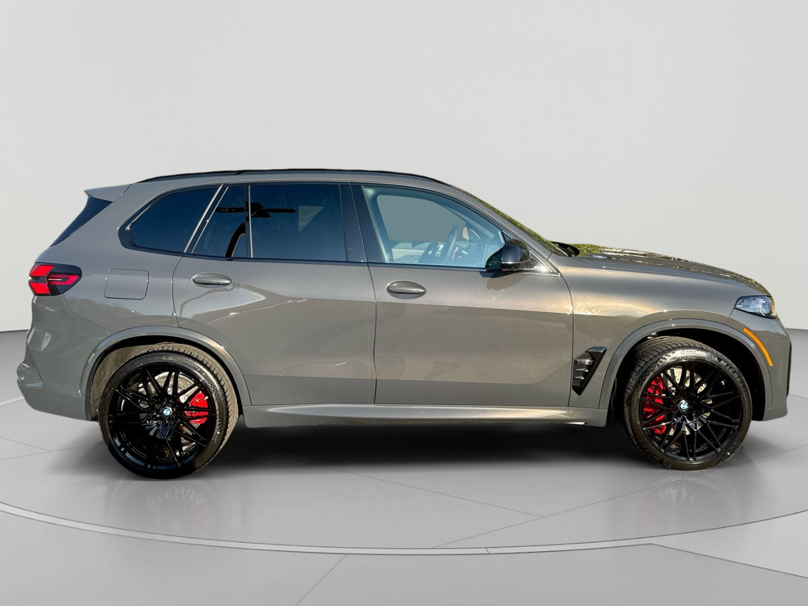New 2026 BMW X5 M Competition w/ Executive Package AWD/4WD image 34