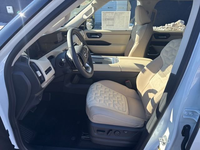 New 2026 Nissan Armada Platinum Reserve image 14