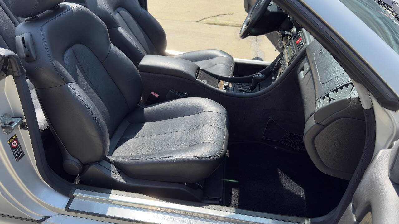 Used 2000 Mercedes-Benz CLK 430 Cabriolet image 39