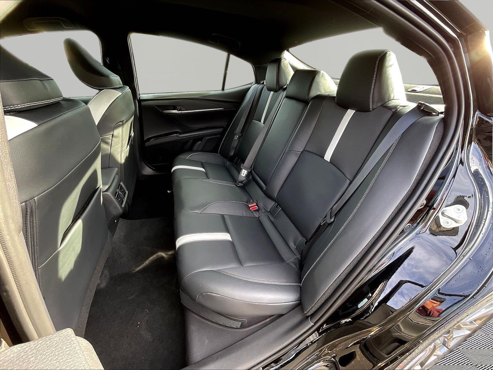 New 2026 Toyota Camry SE FWD image 18