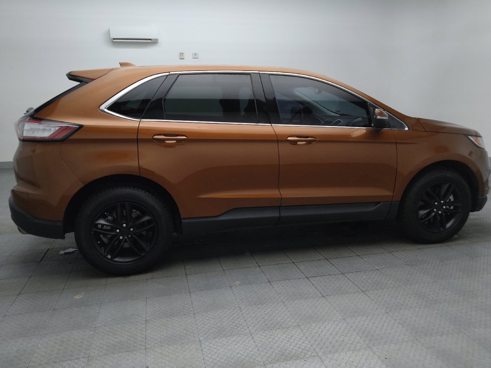 Used 2017 Ford Edge SEL w/ Equipment Group 201A AWD/4WD image 10