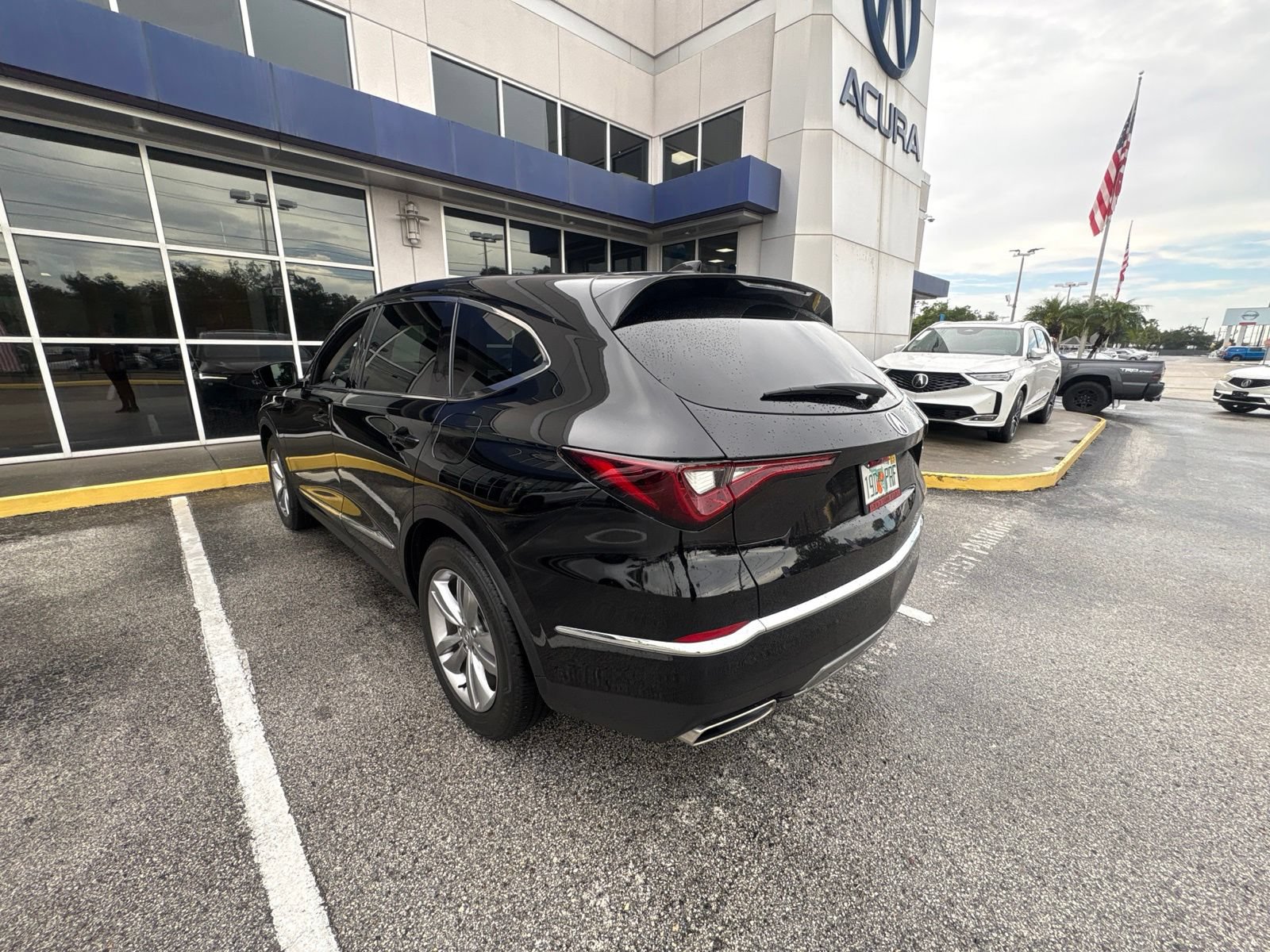 Used 2025 Acura MDX FWD image 4