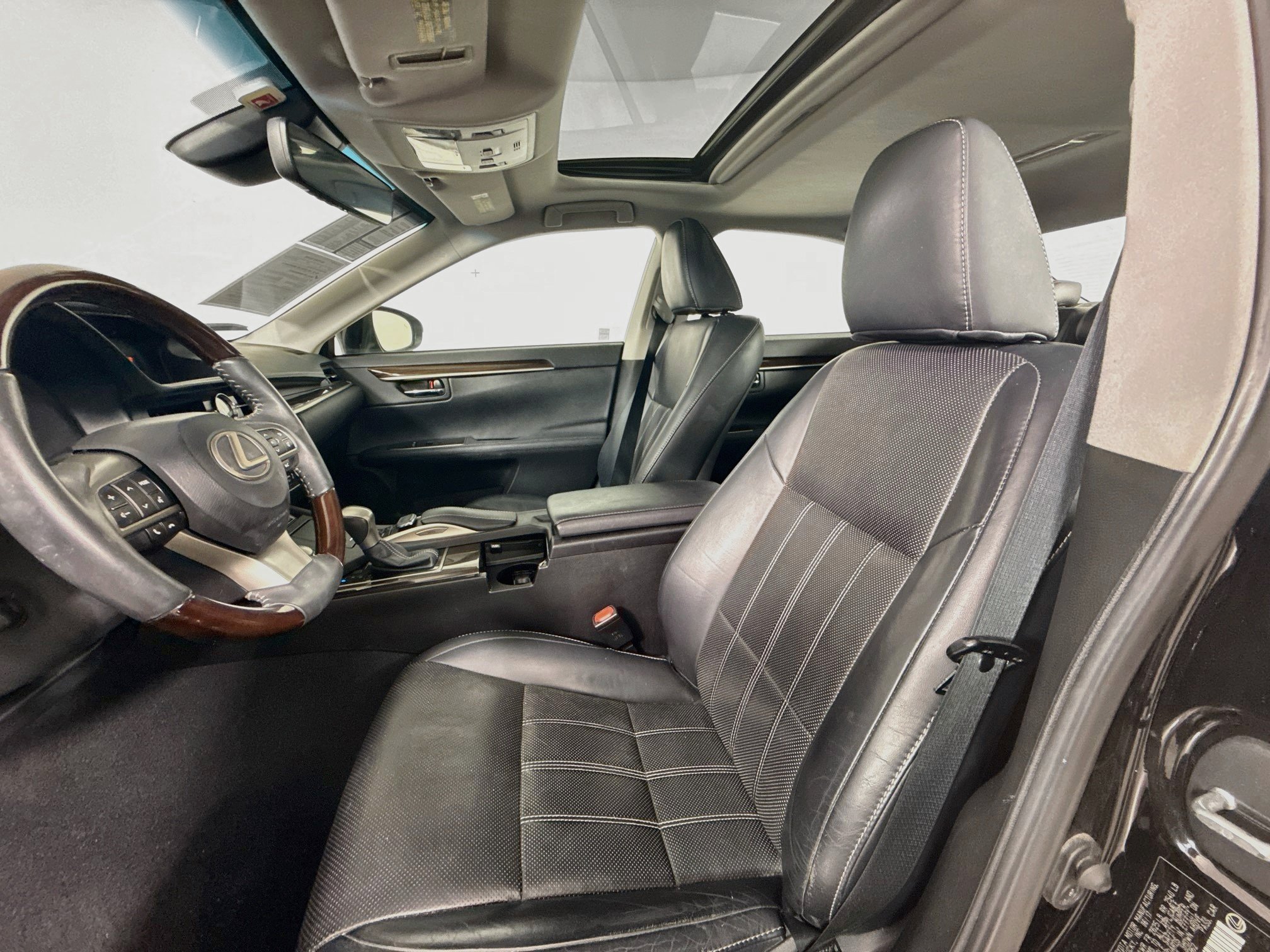 Used 2017 Lexus ES 350 w/ Luxury Package FWD image 11