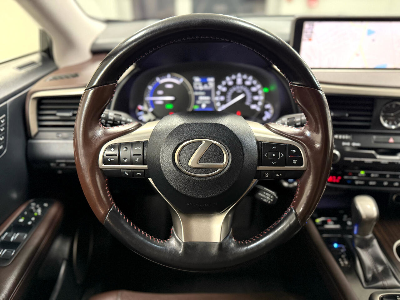 Used 2018 Lexus RX 450hL Premium w/ Premium Package image 17