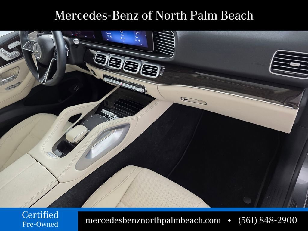 Used 2025 Mercedes-Benz GLE 350 4MATIC image 32