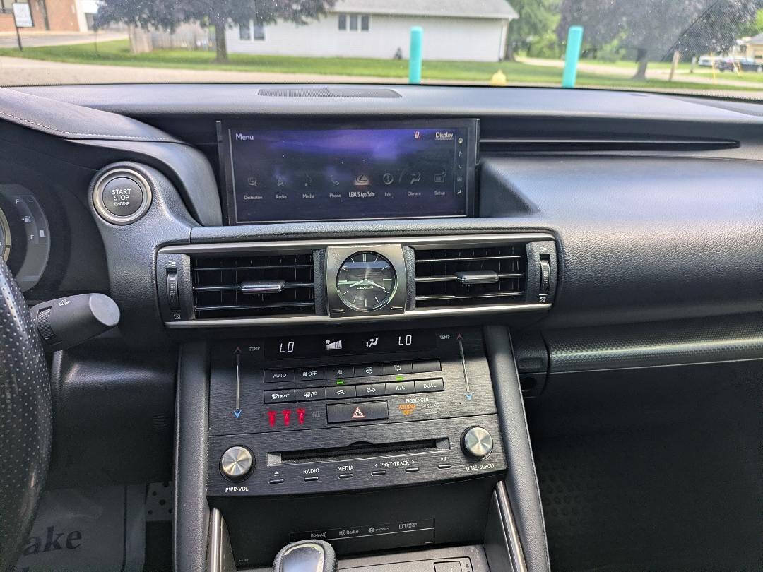 Used 2017 Lexus IS 300 F Sport w/ F Sport Package AWD/4WD image 17