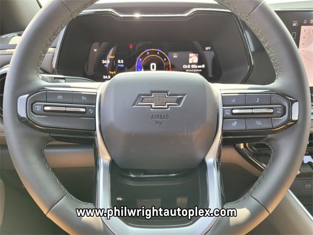 New 2025 Chevrolet Colorado ZR2 w/ Off-Road Front Bumper Package image 25