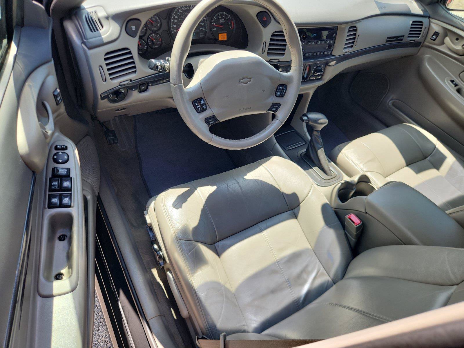 Used 2004 Chevrolet Impala SS w/ Preferred Equipment Group FWD image 16