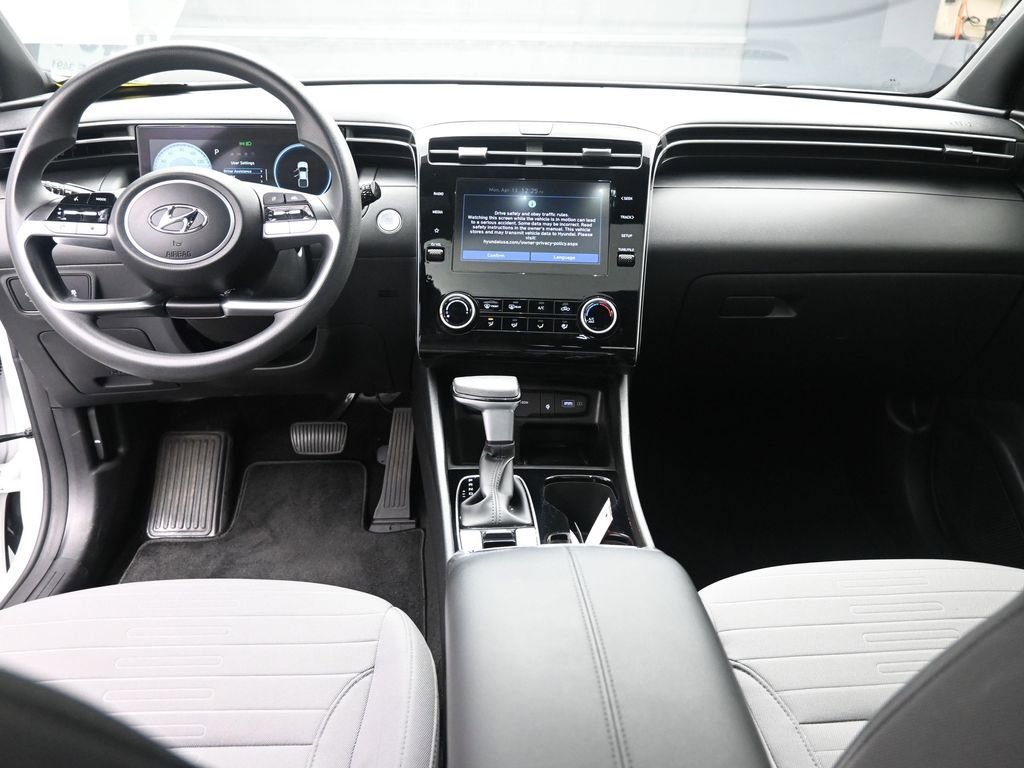 Used 2022 Hyundai Santa Cruz SEL w/ Activity Package FWD image 9