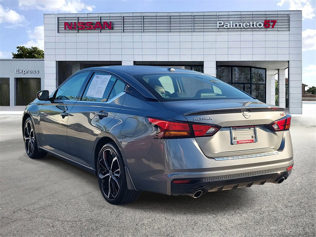 Certified 2023 Nissan Altima 2.5 SR image 4