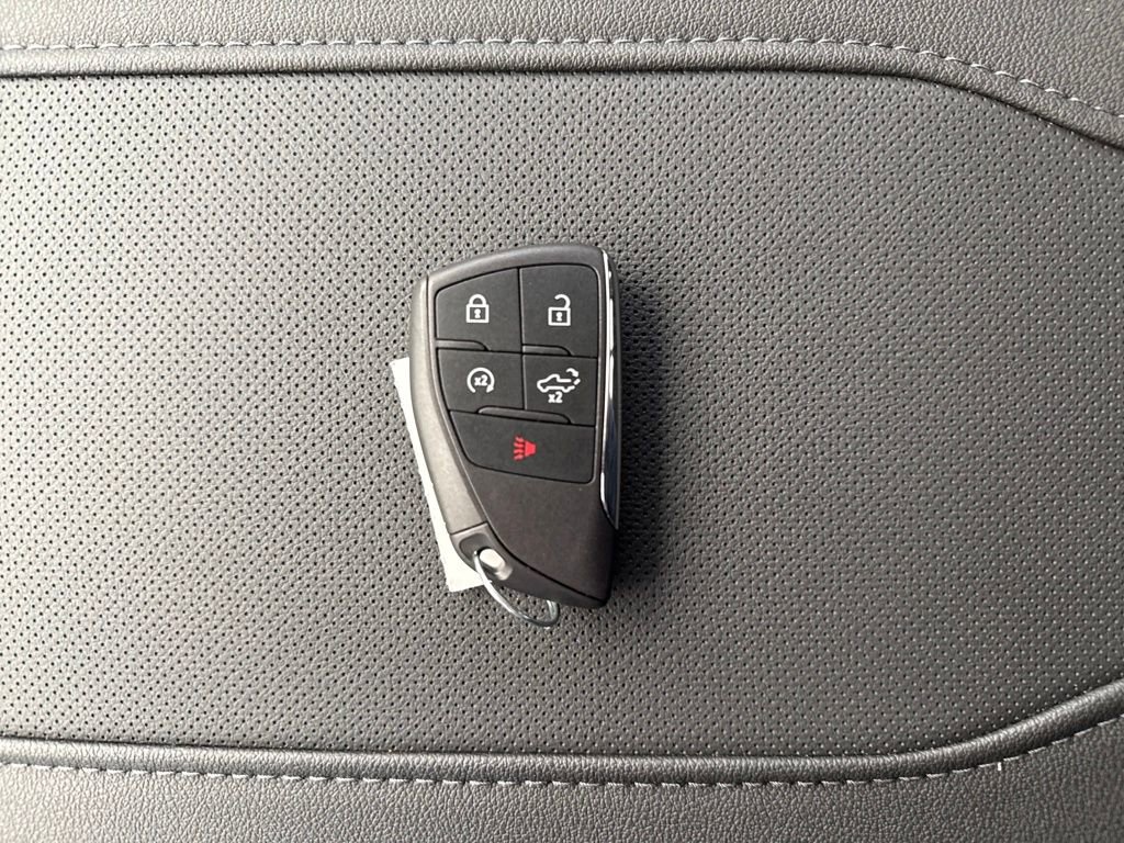 New 2026 Chevrolet Silverado 2500 LTZ w/ LTZ Convenience Package image 38
