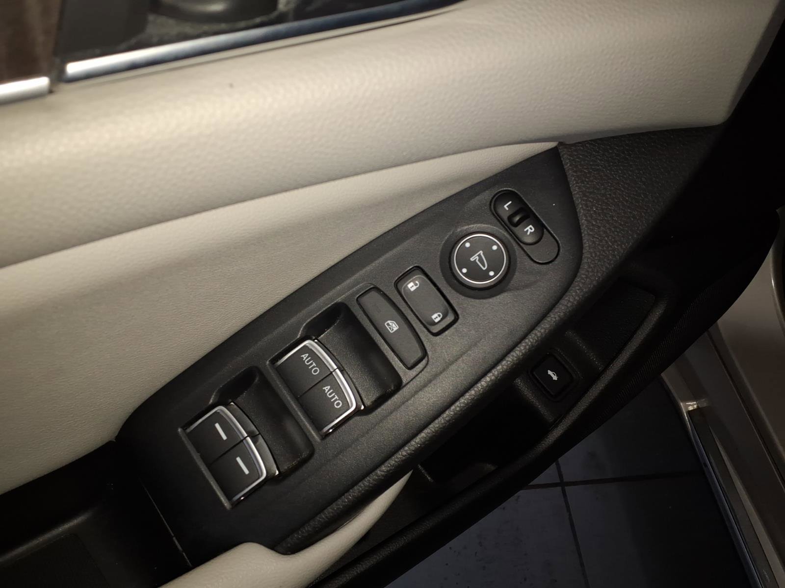 Certified 2020 Honda Accord EX image 16