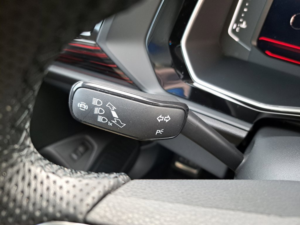 Used 2024 Volkswagen Jetta GLI 40th Anniversary Edition image 26