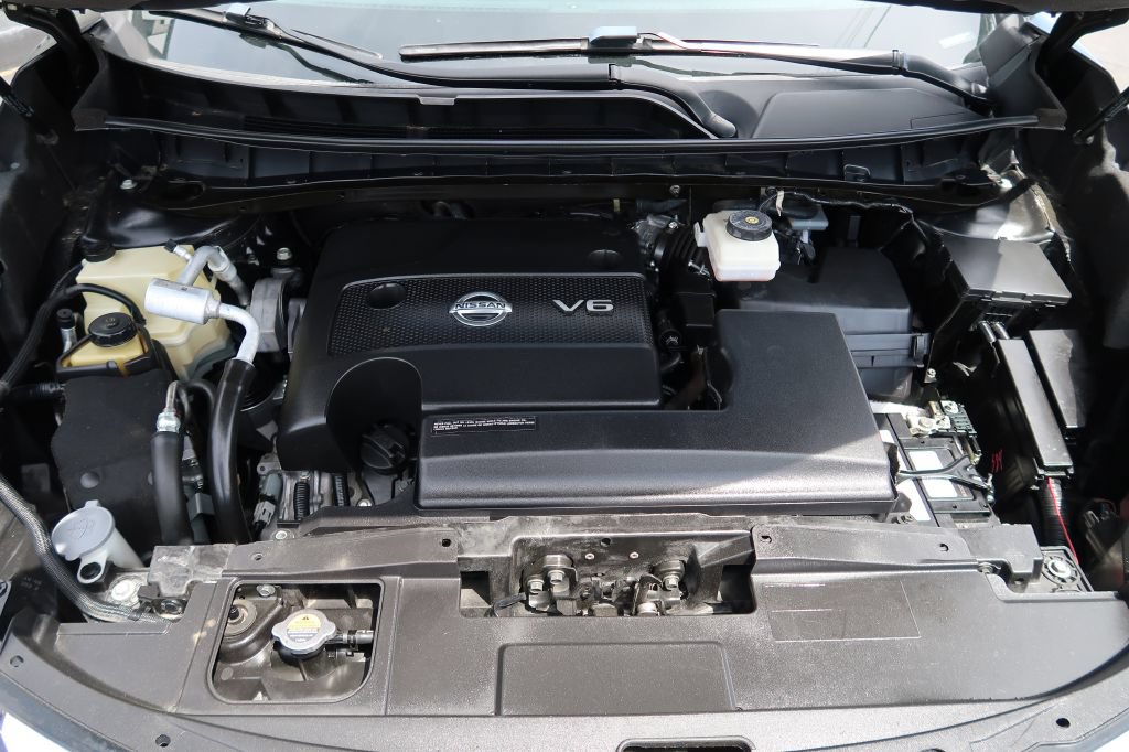 Used 2019 Nissan Murano S FWD image 12