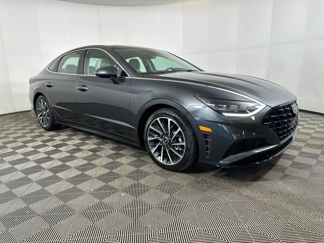Used 2023 Hyundai Sonata Limited image 2