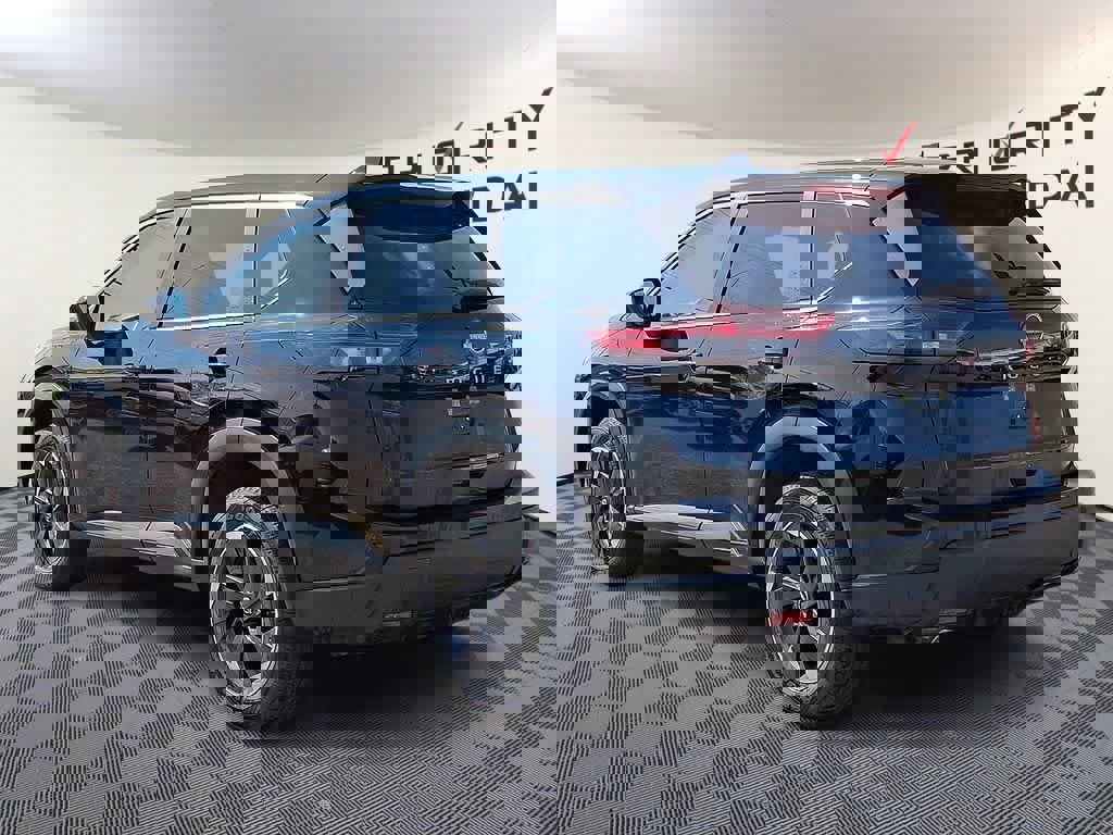 Used 2025 Nissan Rogue SV image 6