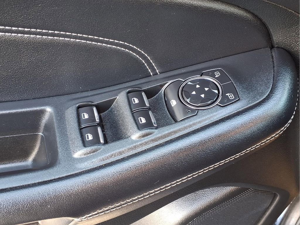 Used 2022 Ford Edge Titanium image 18