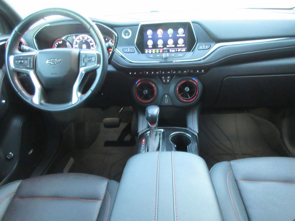 Certified 2022 Chevrolet Blazer RS w/ Enhanced Convenience Package AWD/4WD image 18