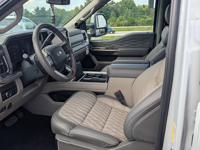 New 2026 Ford F450 Platinum w/ Platinum Plus Package AWD/4WD image 14