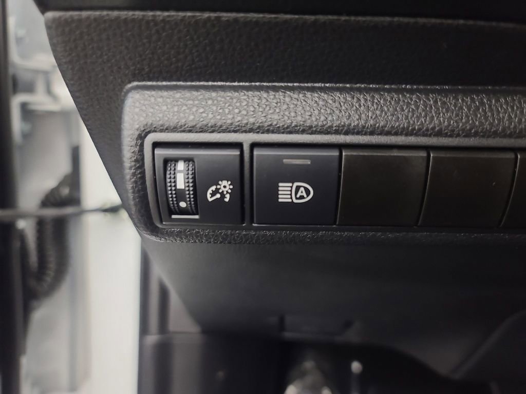 Used 2026 Toyota Corolla LE FWD image 28