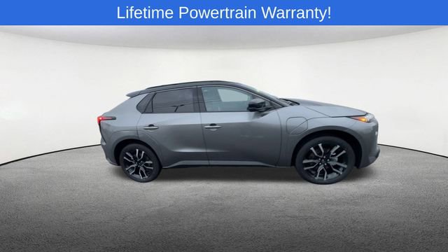 New 2026 Subaru Solterra Touring image 9